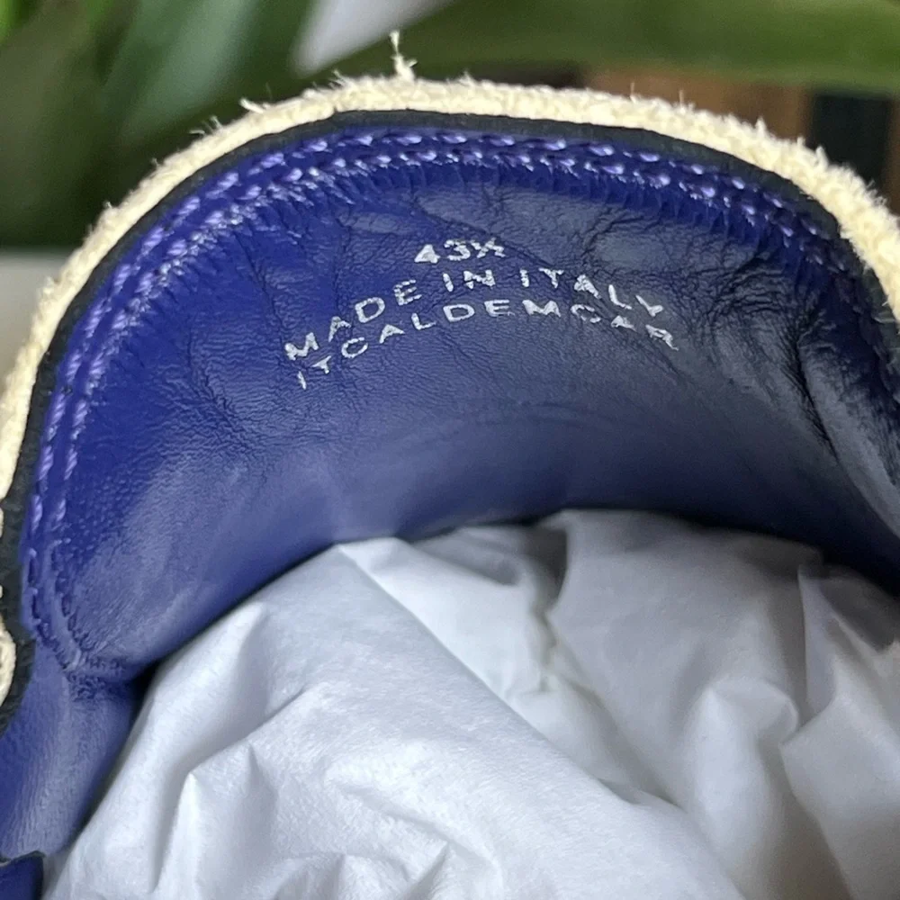 BURBERRY Chance Suede Loafers Size 10.5 (43.5 IT)